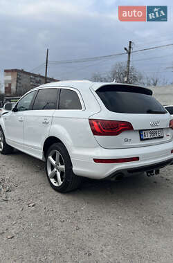Внедорожник / Кроссовер Audi Q7 2013 в 