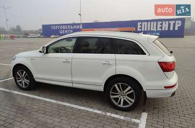 Внедорожник / Кроссовер Audi Q7 2013 в 