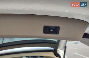 Внедорожник / Кроссовер Audi Q7 2013 в 