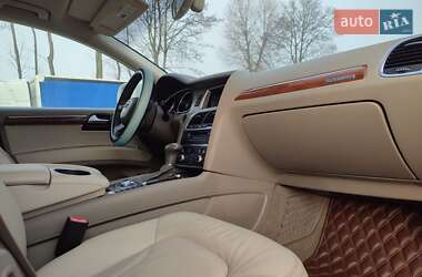 Внедорожник / Кроссовер Audi Q7 2013 в 