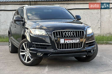 Позашляховик / Кросовер Audi Q7 2013 в 