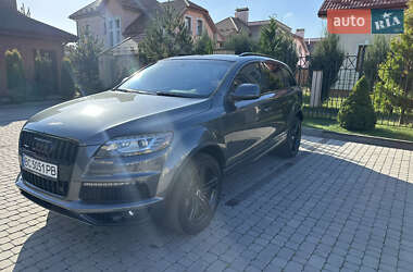 Внедорожник / Кроссовер Audi Q7 2012 в 