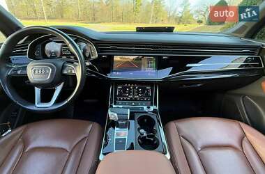 Внедорожник / Кроссовер Audi Q7 2021 в 