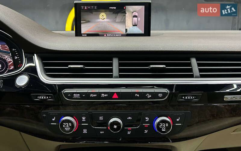 Позашляховик / Кросовер Audi Q7 2018 в Чернівцях