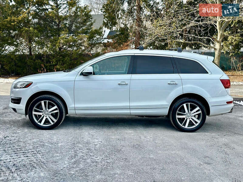 Позашляховик / Кросовер Audi Q7 2015 в Львові
