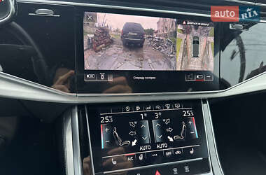 Внедорожник / Кроссовер Audi Q7 2020 в 