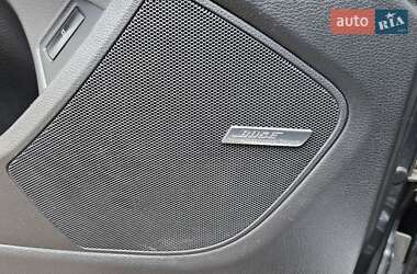 Внедорожник / Кроссовер Audi Q7 2011 в 