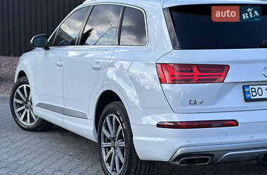 Позашляховик / Кросовер Audi Q7 2018 в Тернополі