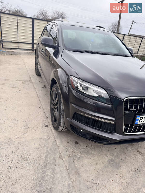 Позашляховик / Кросовер Audi Q7 2013 в Кам'янець-Подільському