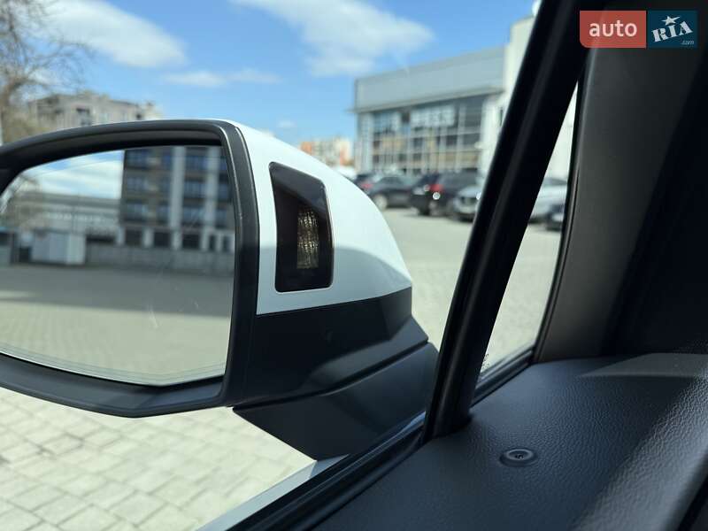 Позашляховик / Кросовер Audi Q7 2018 в Львові