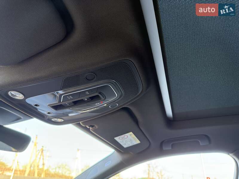 Позашляховик / Кросовер Audi Q7 2016 в Вінниці