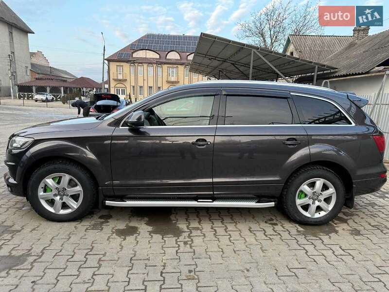 Позашляховик / Кросовер Audi Q7 2011 в Чемерівцях