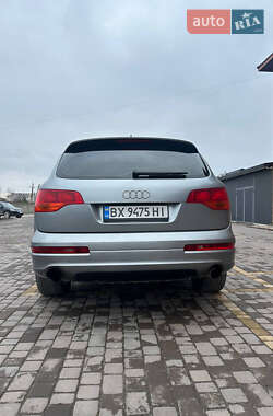 Внедорожник / Кроссовер Audi Q7 2006 в Теофиполе