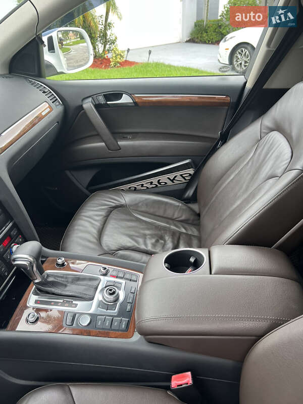 Внедорожник / Кроссовер Audi Q7 2014 в Одессе