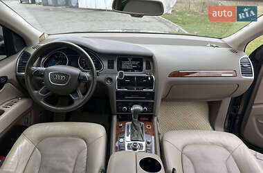 Внедорожник / Кроссовер Audi Q7 2011 в 