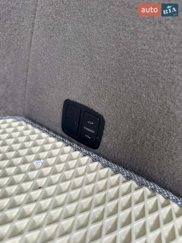 Внедорожник / Кроссовер Audi Q7 2011 в Яворове фото 33 Внедорожник / Кроссовер Audi Q7 2011 в Яворове