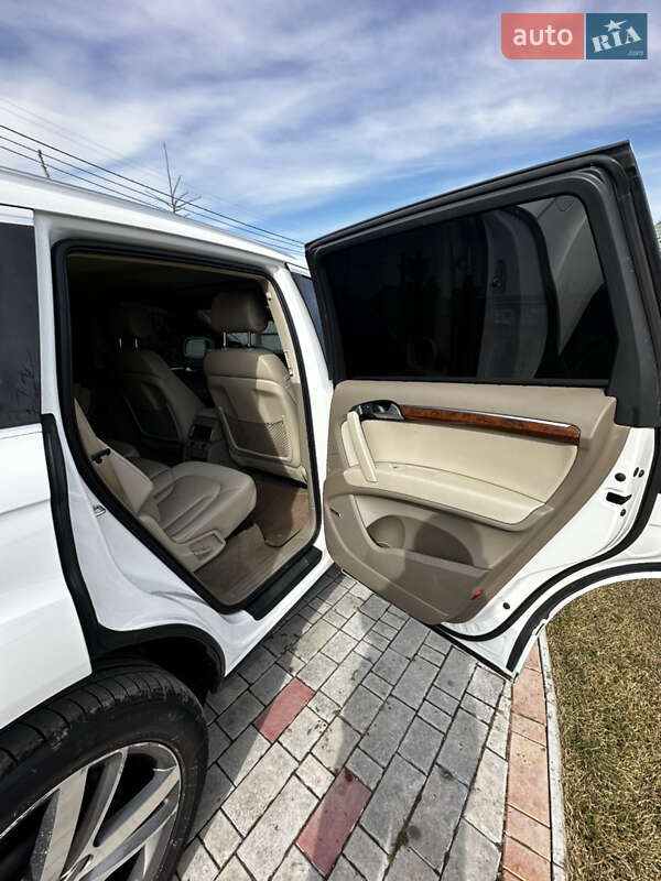Внедорожник / Кроссовер Audi Q7 2015 в Виннице