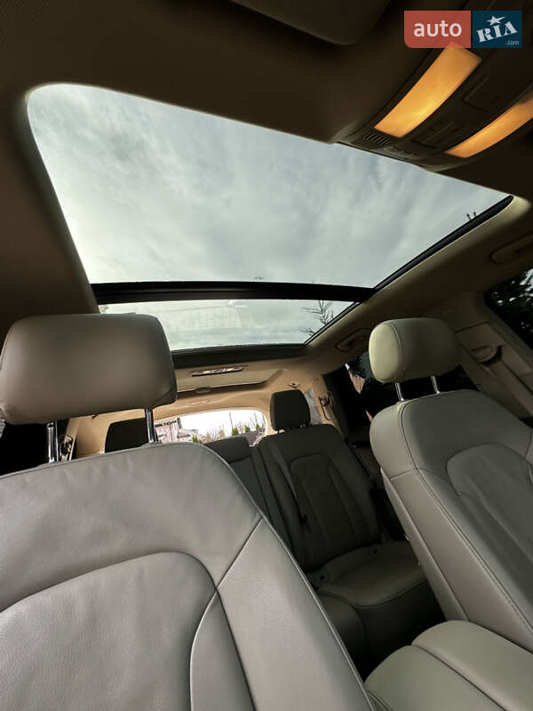 Внедорожник / Кроссовер Audi Q7 2015 в Виннице