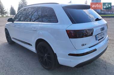 Внедорожник / Кроссовер Audi Q7 2019 в 
