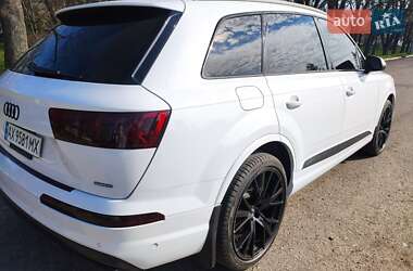 Внедорожник / Кроссовер Audi Q7 2019 в 