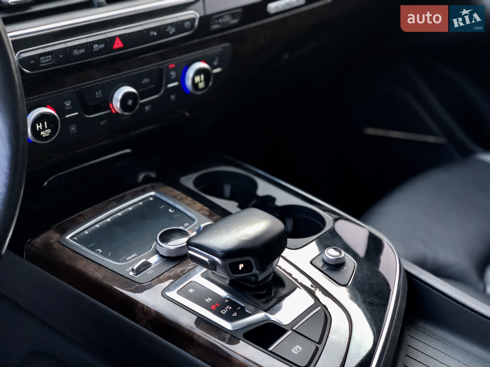 2017 Audi Q7 - мініатюра 23