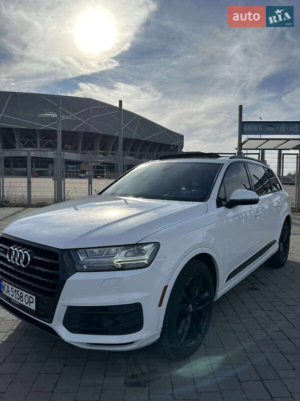 Внедорожник / Кроссовер Audi Q7 2018 в Львове