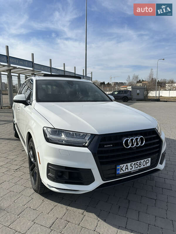 Внедорожник / Кроссовер Audi Q7 2018 в Львове