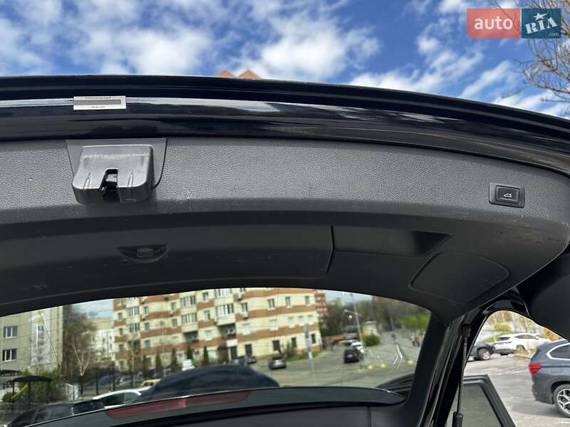 Внедорожник / Кроссовер Audi Q7 2013 в Днепре