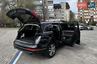 Внедорожник / Кроссовер Audi Q7 2013 в 