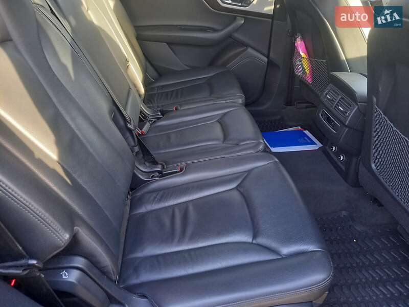 Внедорожник / Кроссовер Audi Q7 2019 в Чернигове