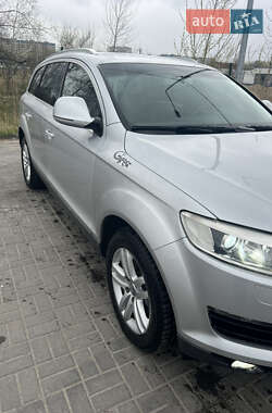 Внедорожник / Кроссовер Audi Q7 2007 в 