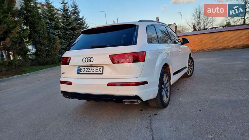 Позашляховик / Кросовер Audi Q7 2018 в Тернополі