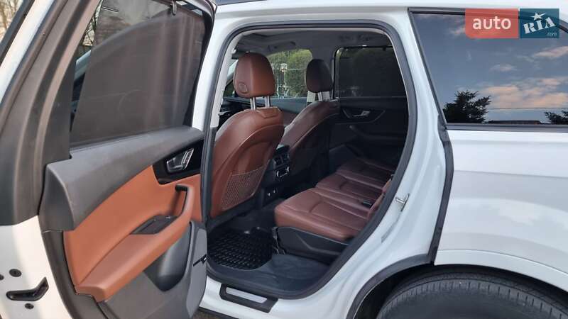 Позашляховик / Кросовер Audi Q7 2018 в Тернополі