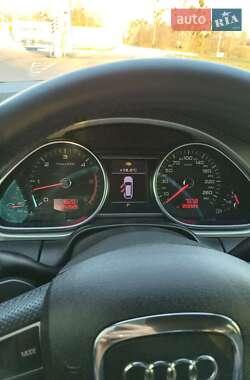 Внедорожник / Кроссовер Audi Q7 2009 в 