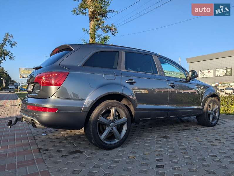 Внедорожник / Кроссовер Audi Q7 2015 в Броварах