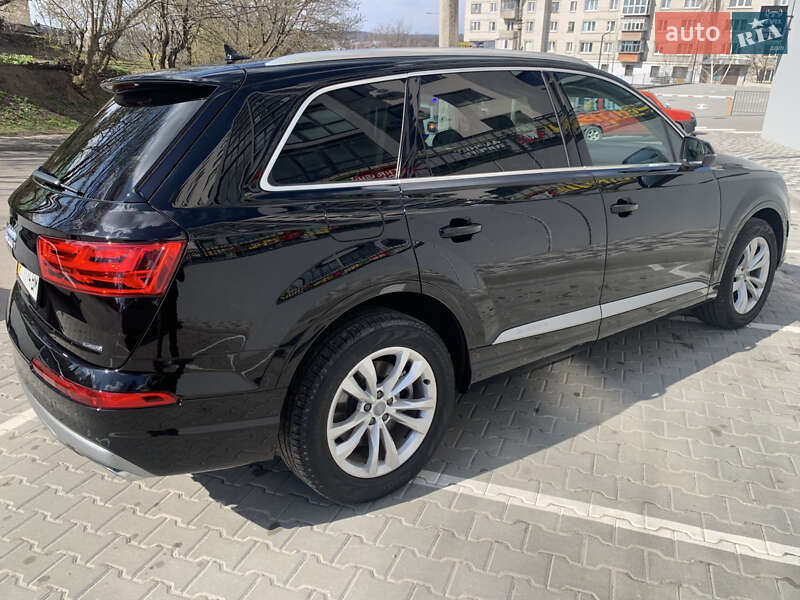 Внедорожник / Кроссовер Audi Q7 2019 в Фастове