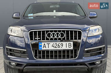 Внедорожник / Кроссовер Audi Q7 2012 в 