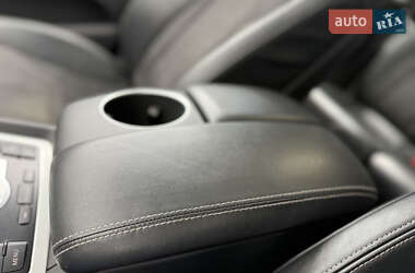 Внедорожник / Кроссовер Audi Q7 2012 в 