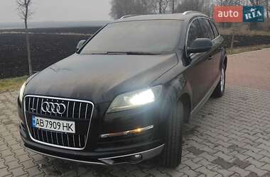 Внедорожник / Кроссовер Audi Q7 2010 в 