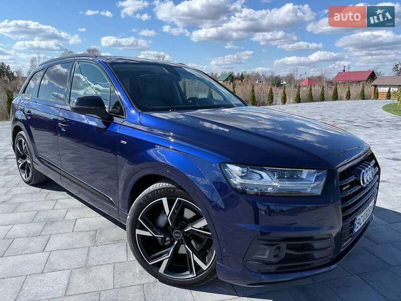 Позашляховик / Кросовер Audi Q7 2018 в Бродах
