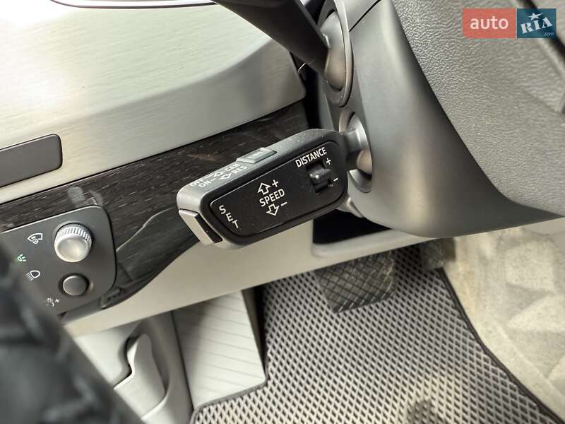 Внедорожник / Кроссовер Audi Q7 2017 в Киеве