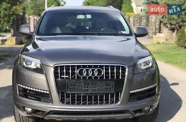 Внедорожник / Кроссовер Audi Q7 2010 в 
