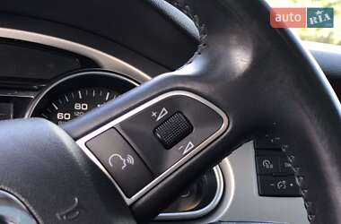 Внедорожник / Кроссовер Audi Q7 2010 в 