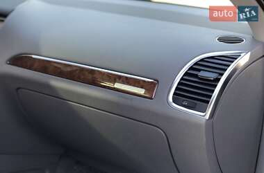 Внедорожник / Кроссовер Audi Q7 2010 в 