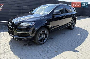 Внедорожник / Кроссовер Audi Q7 2012 в 