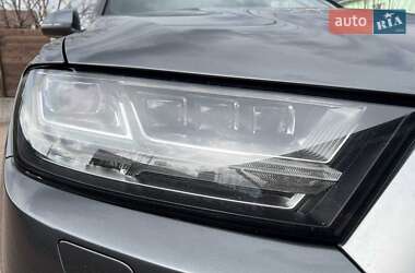 Внедорожник / Кроссовер Audi Q7 2018 в 