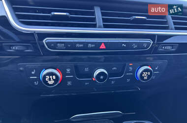 Внедорожник / Кроссовер Audi Q7 2017 в 