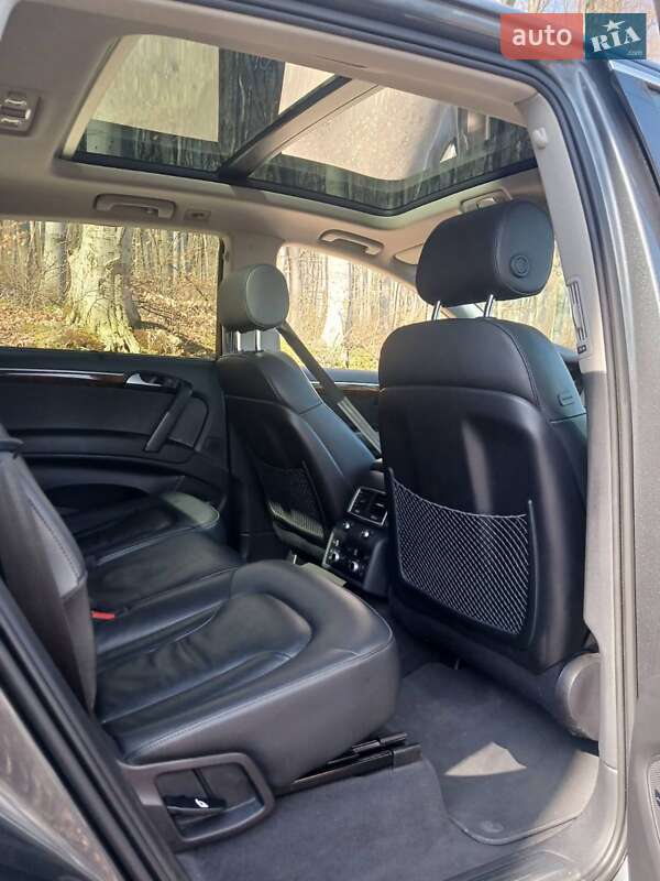 Внедорожник / Кроссовер Audi Q7 2015 в Винниках