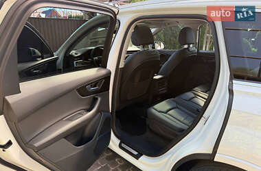 Внедорожник / Кроссовер Audi Q7 2022 в 