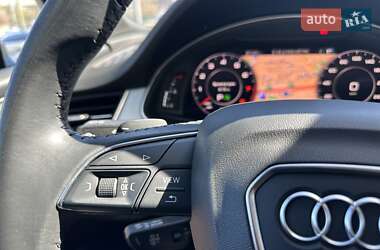 Внедорожник / Кроссовер Audi Q7 2018 в 